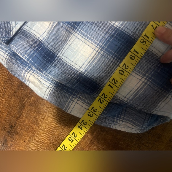 Weatherproof Vintage Blue and White Plaid Shirt - Picture 5 of 5